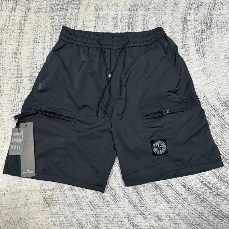 Stone Island Compass Patch Zip Cargo Shorts Black