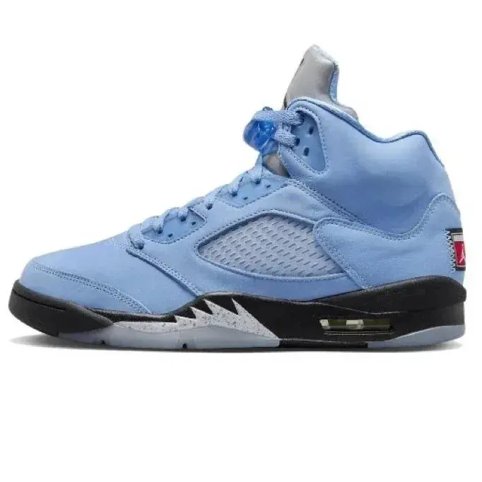 Air Jordan 5 Retro UNC