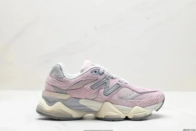 New Balance 9060 Pink Silver