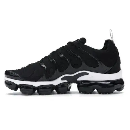 Nike Air VaporMax Plus Black White