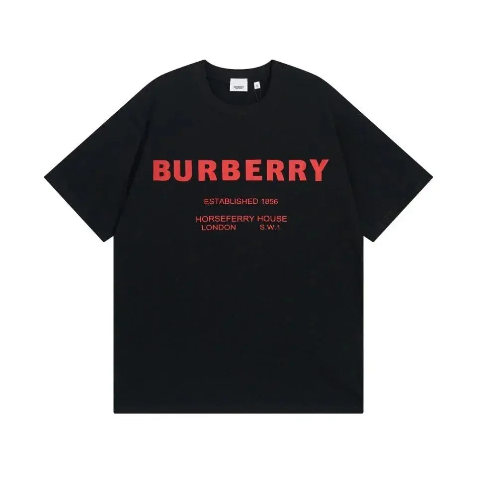 Burberry Horseferry Print T-Shirt Black Red