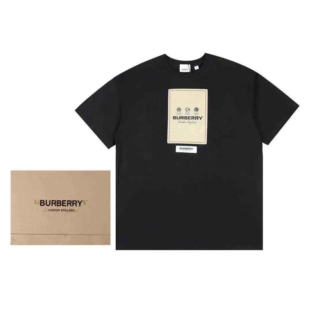 Burberry Globe Graphic T-Shirt Black