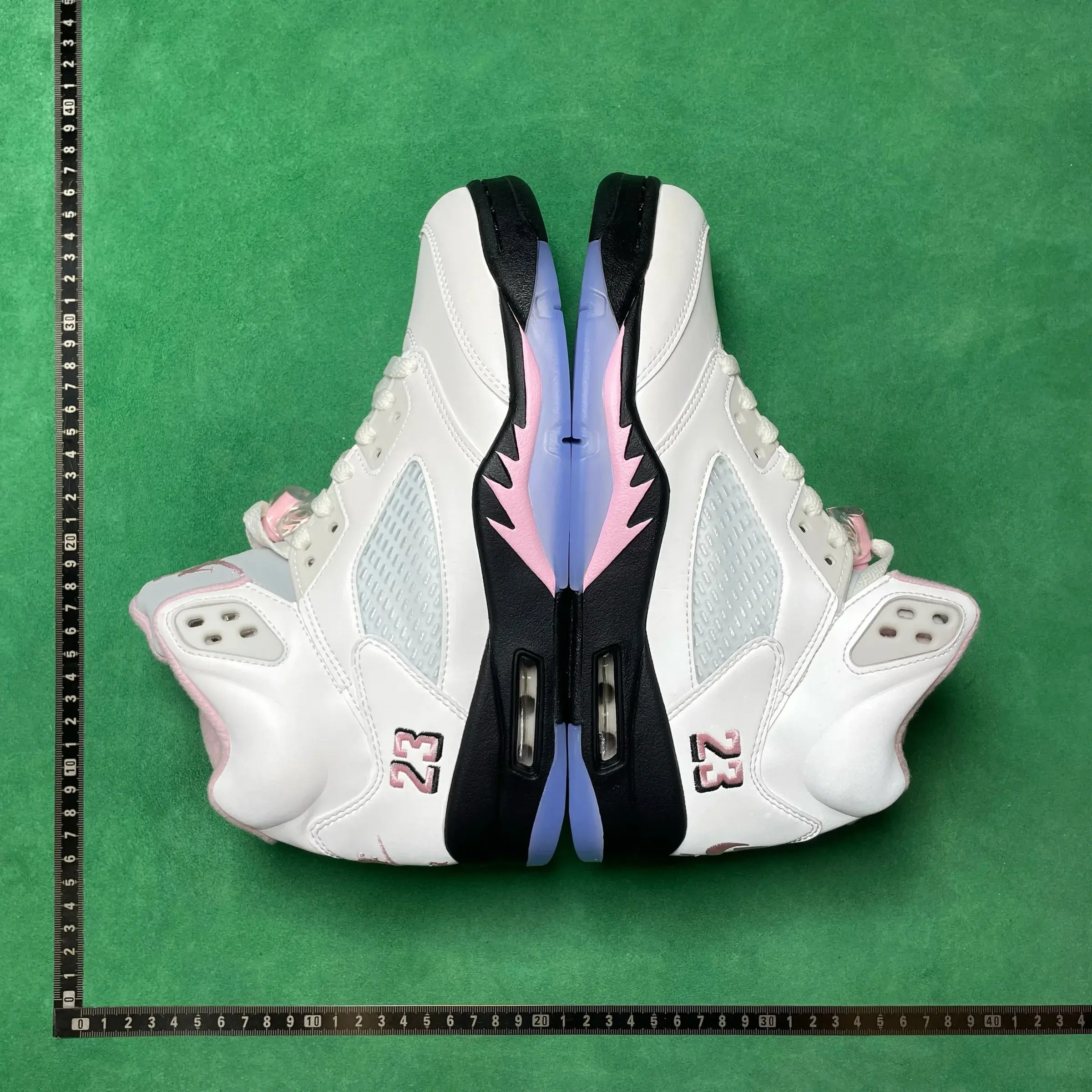 Air Jordan 5 Retro Medium Soft Pink