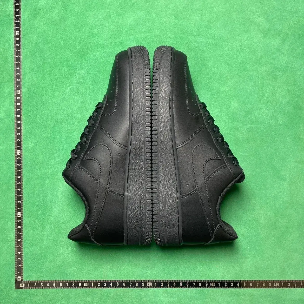 Nike Air Force 1 Sneakers
