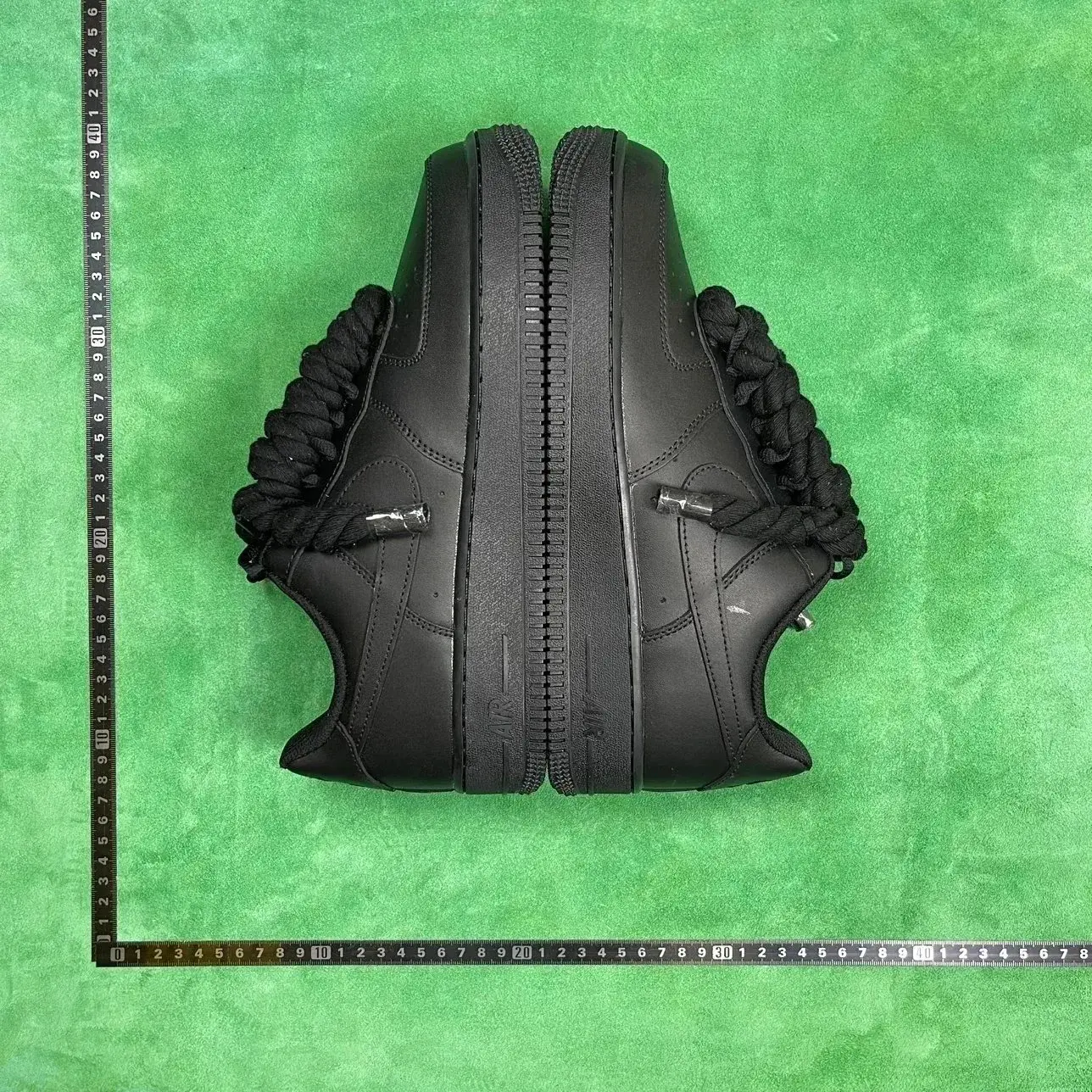 Nike Air Force 1 Sneakers