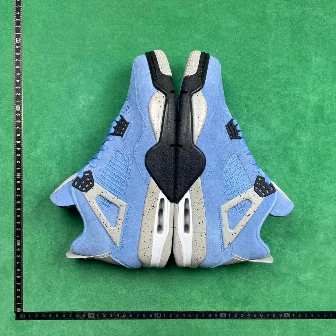 Air Jordan 4 Sneakers