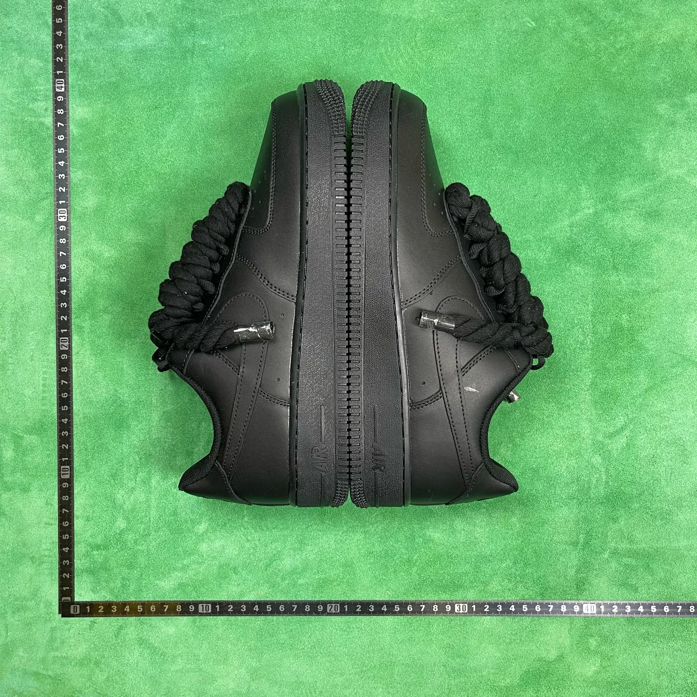 Nike Air Force 1 Sneakers