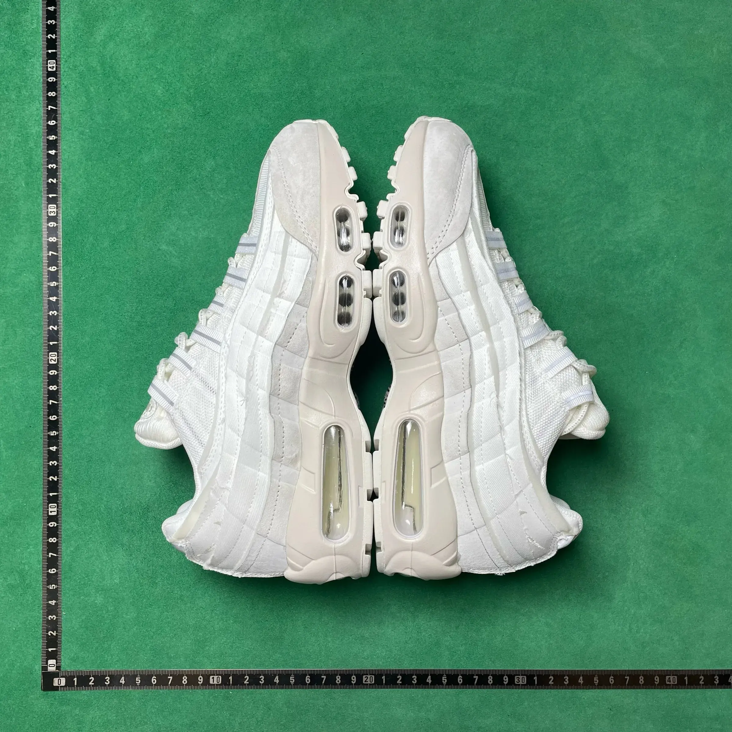 Nike Air Max 95 Sneakers