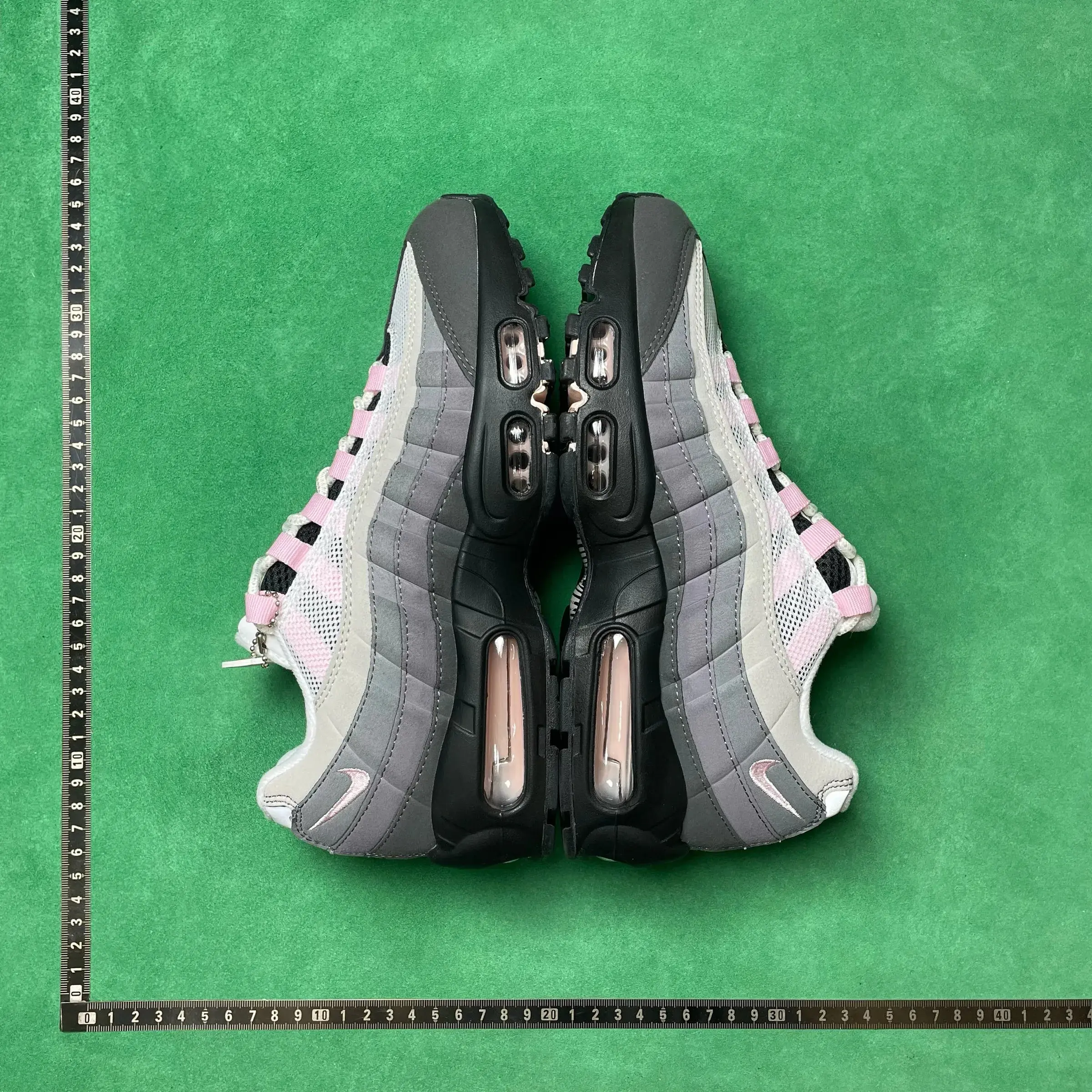 Nike Air Max 95 Sneakers