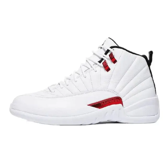 Air Jordan 12 Retro（AJ12）