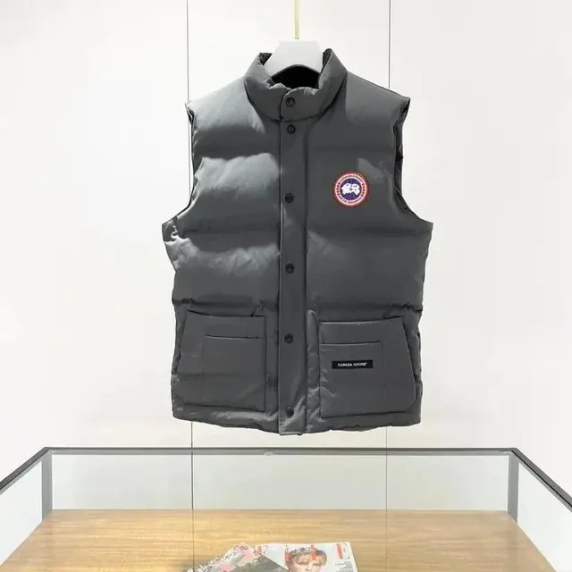Canada Goose Puffer Vest Grey
