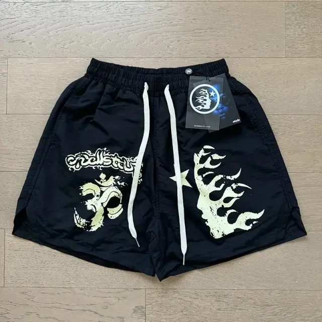 Hellstar-Style Street-Print Athletic Shorts
