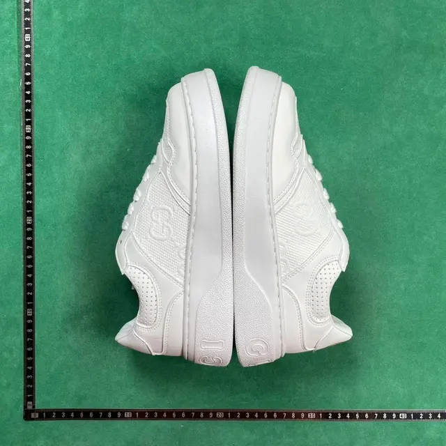 Gucci platform white sneakers