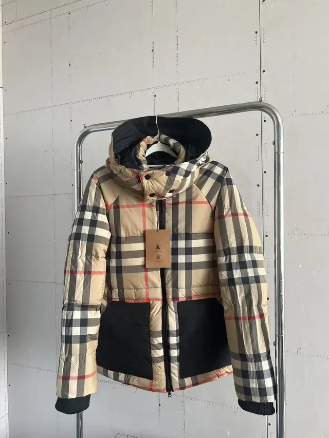 Burberry Check-Lined Hooded Puffer Jacket