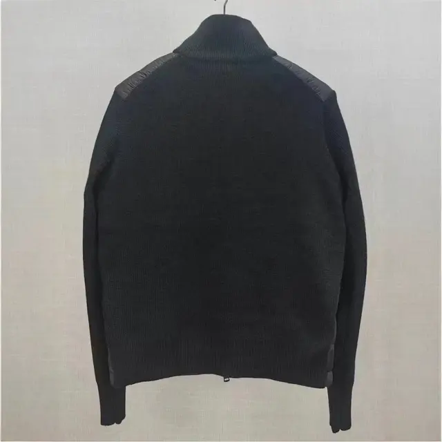 Moncler Knit-Sleeve Puffer Jacket