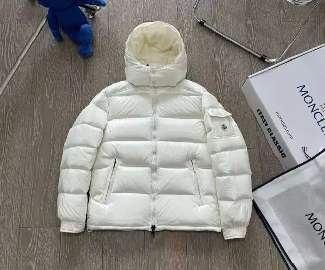 Moncler Hooded Puffer Jacket