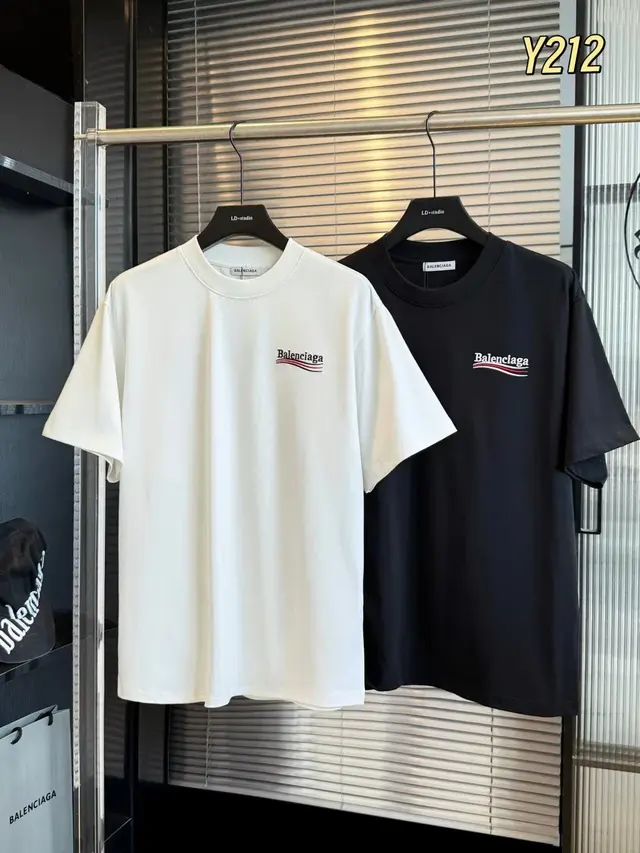 Balenciaga Classic Campaign Logo T-Shirt