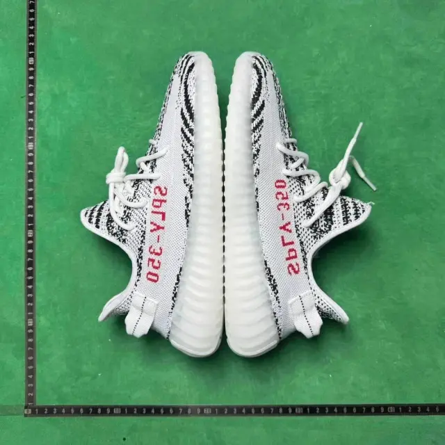 Adidas Yeezy Boost 350