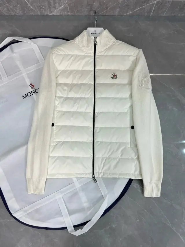 Moncler Knit-Sleeve Puffer Jacket