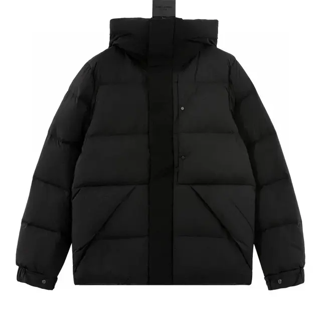 Moncler Hooded Puffer Jacket Black