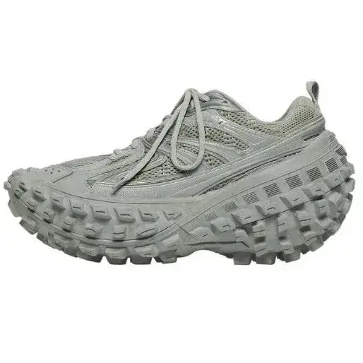 Light gray tire