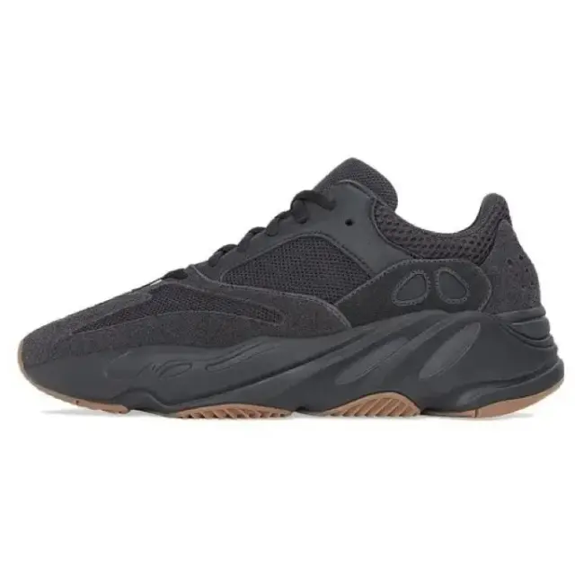 Adidas Yeezy Boost 700 Utility Black
