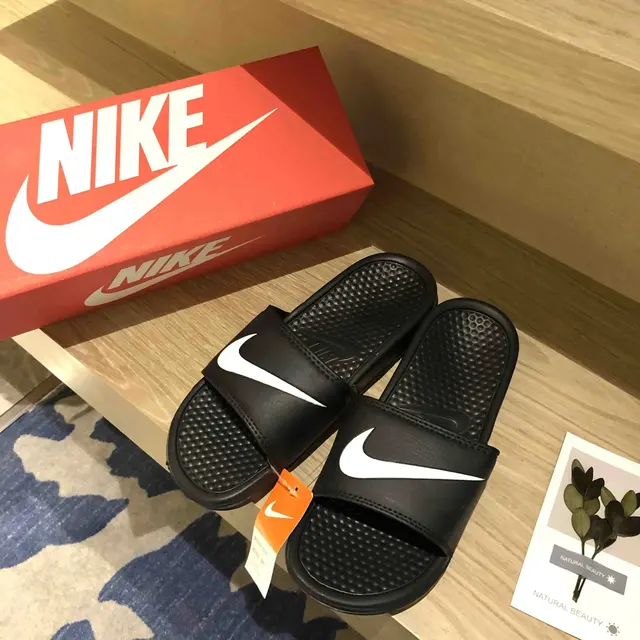 Nike Offcourt Slide Black White