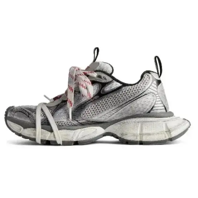Balenciaga 3XL Sneaker Grey Red Shoelaces