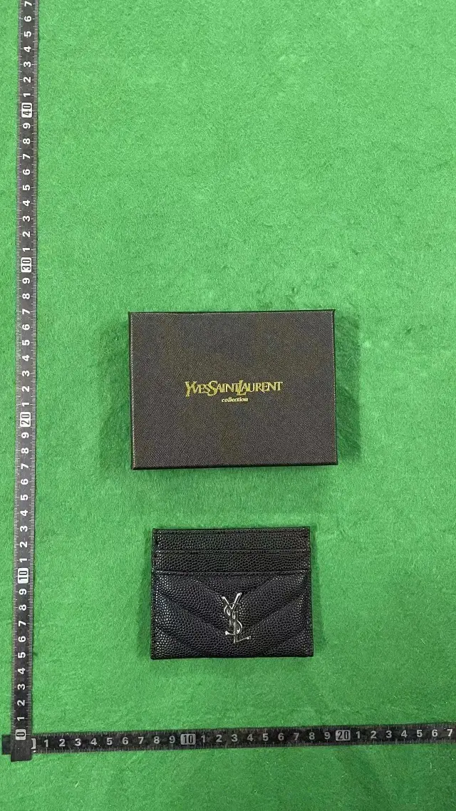 Saint Laurent Monogram Matelasse Card Holder Black