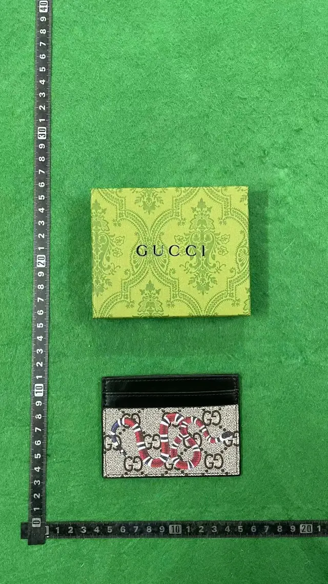 Gucci GG Supreme King Snake Card Case