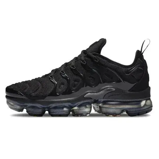 Nike Air VaporMax Plus Triple Black