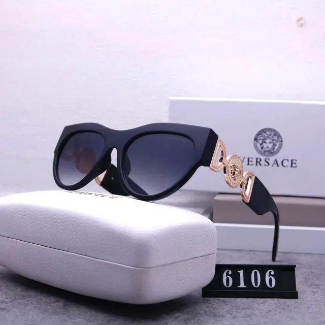Versace Medusa Cat-Eye Sunglasses Black Grey Gradient