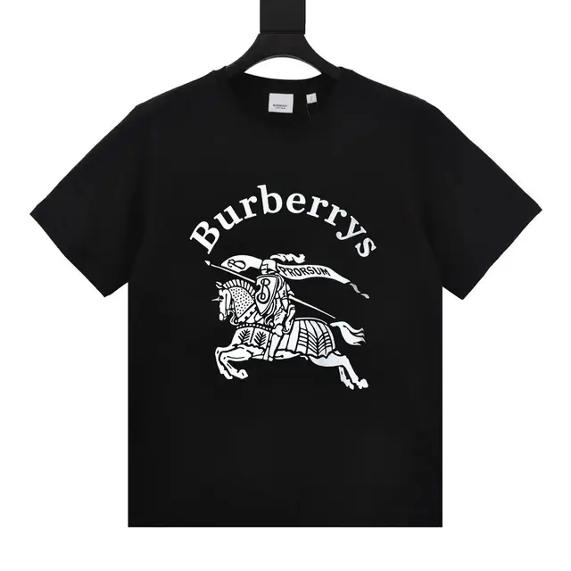Burberry Burberrys Equestrian Knight T-Shirt Black
