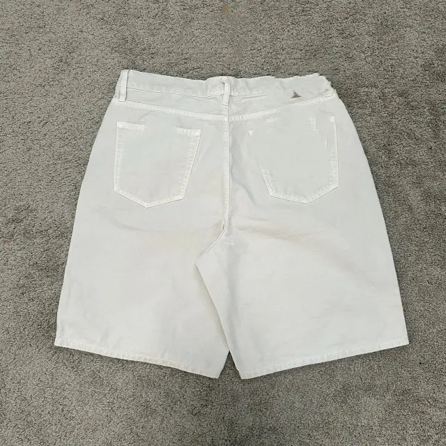 Wide-Leg Denim Shorts Off-White
