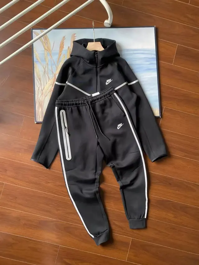 Nike Sportswear Tech Fleece Tracksuit 'Black'