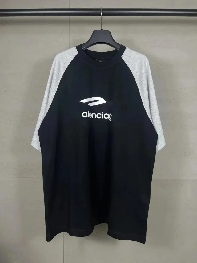 Balenciaga Raglan Logo T-Shirt Black Grey