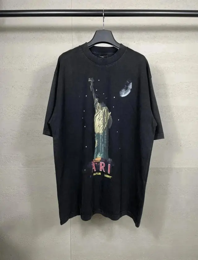 Balenciaga Statue of Liberty Graphic T-Shirt Black