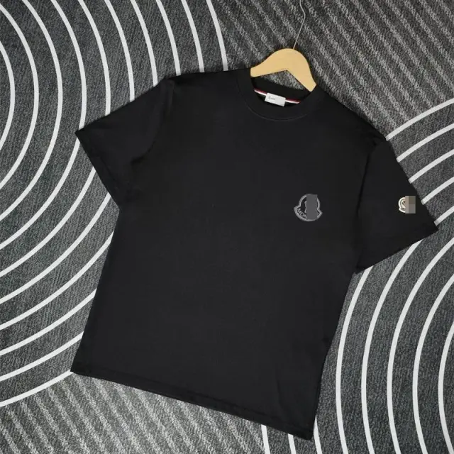 Moncler Chest Logo T-Shirt 'Black'