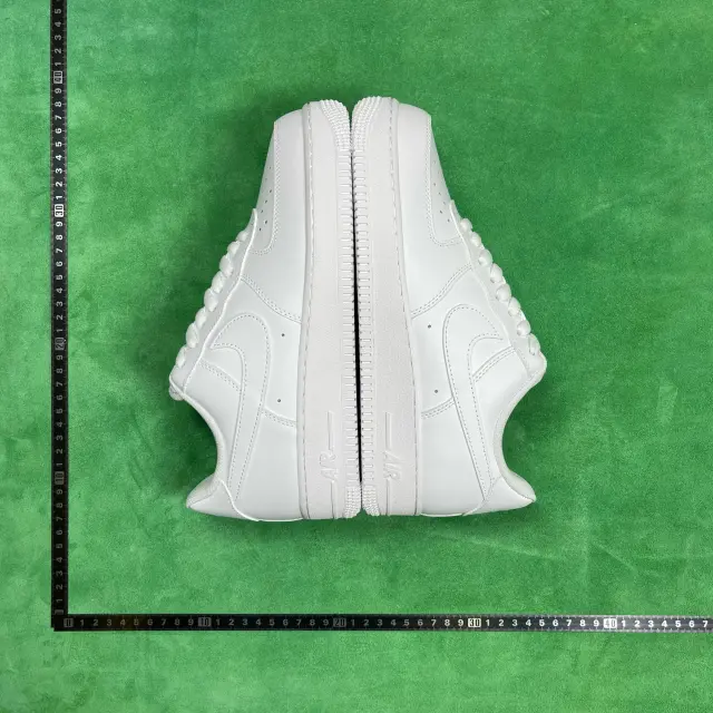 Nike Air Force 1 Sneakers