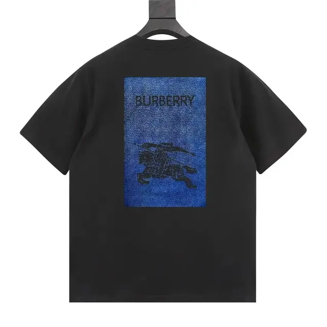 Burberry Equestrian Knight Back Print T-Shirt Black