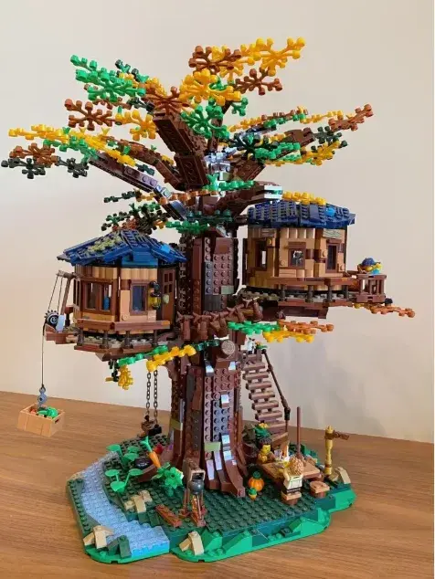 LEGO Ideas 21318 Tree House