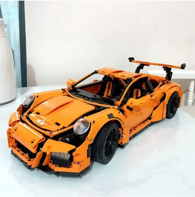 LEGO Technic Porsche 911 GT3 RS Orange