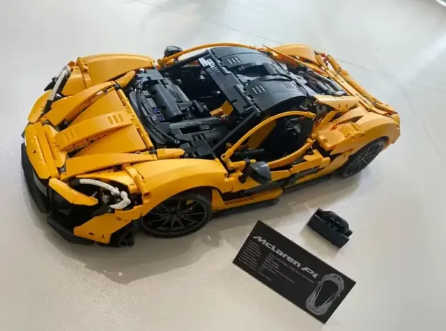 LEGO Technic McLaren P1 Yellow