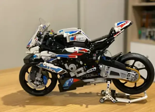 LEGO Technic BMW M 1000 RR White and Blue