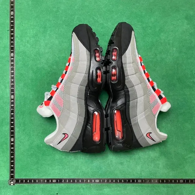 Nike Air Max 95 Sneakers