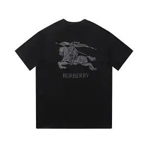 Burberry Equestrian Knight Print T-Shirt Black