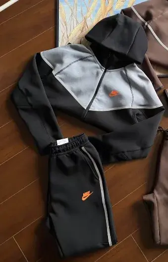 Nike Sportswear Tech Fleece Cropped Tracksuit Black / Grey