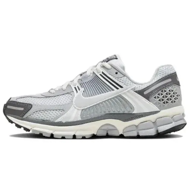 Nike Zoom Vomero 5 Grey White