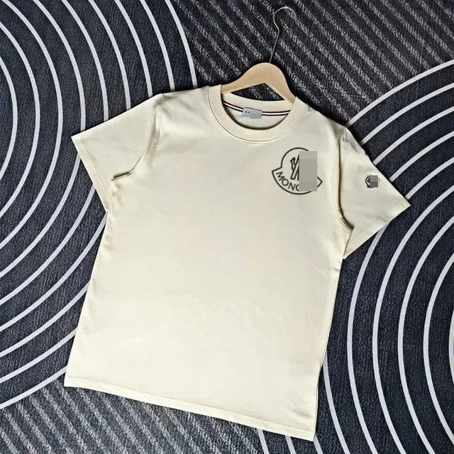 Moncler T-Shirt 'Cream'