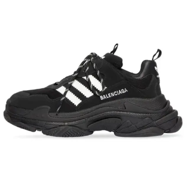 Paris tripe co-branded Adidas black